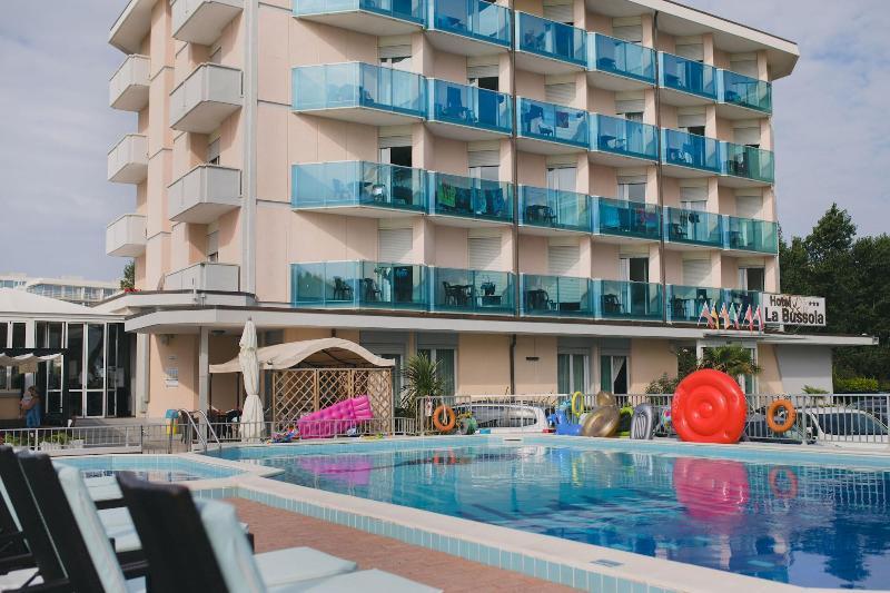 Hotel La Bussola Lido di Jesolo Exterior foto