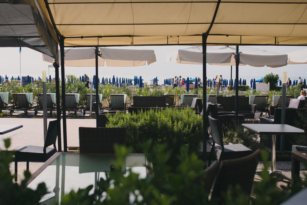 Hotel La Bussola Lido di Jesolo Exterior foto