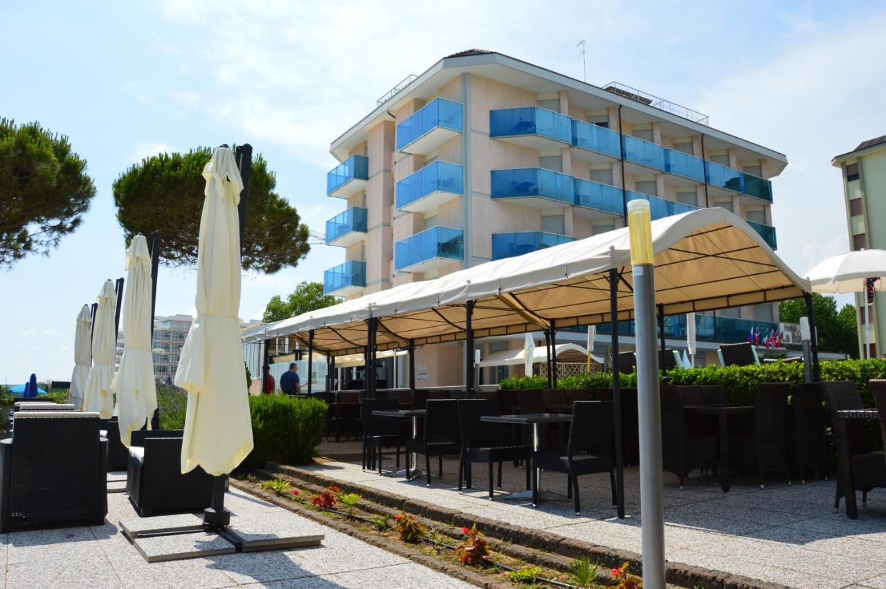 Hotel La Bussola Lido di Jesolo Exterior foto